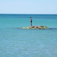 Остров в море в Дивноморском