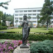 Скульптура "Флора" в Партените