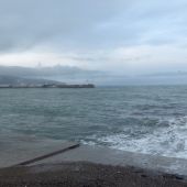 Декабрьское море   в Ялте