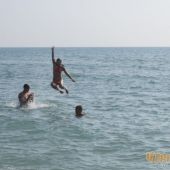 Прыжки в Черном море в станице Благовещенской