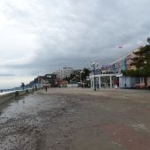 Фонари на набережной Алушты