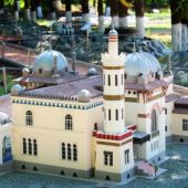 Алуштинский парк "Крым в миниатюре"